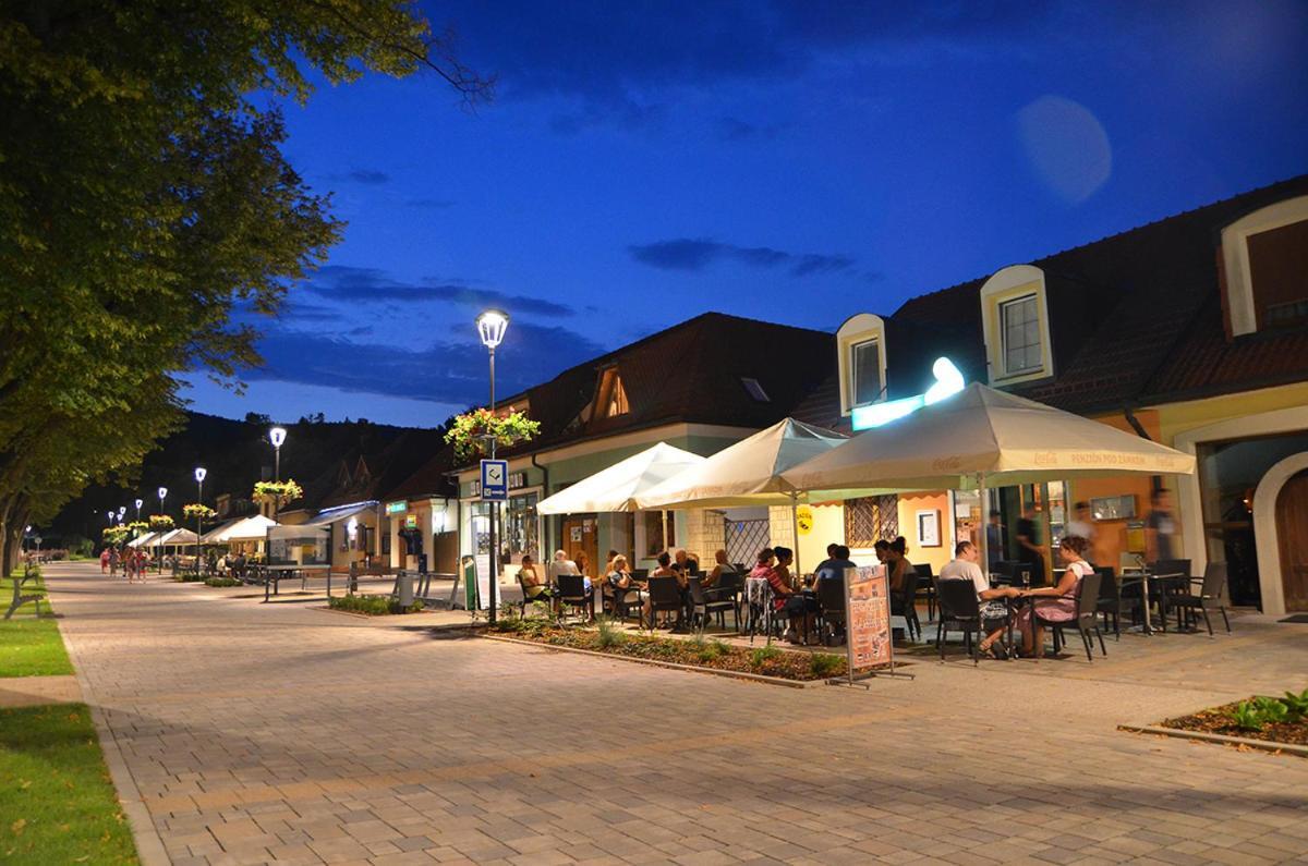 Penzión Pod Zámkom Bojnice Exterior foto